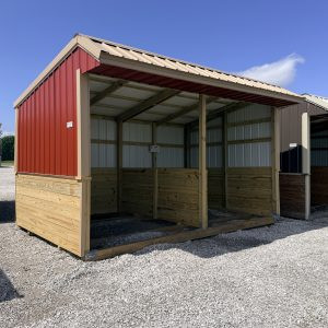 10x16 Horse Barn Deluxe With Divider Wall